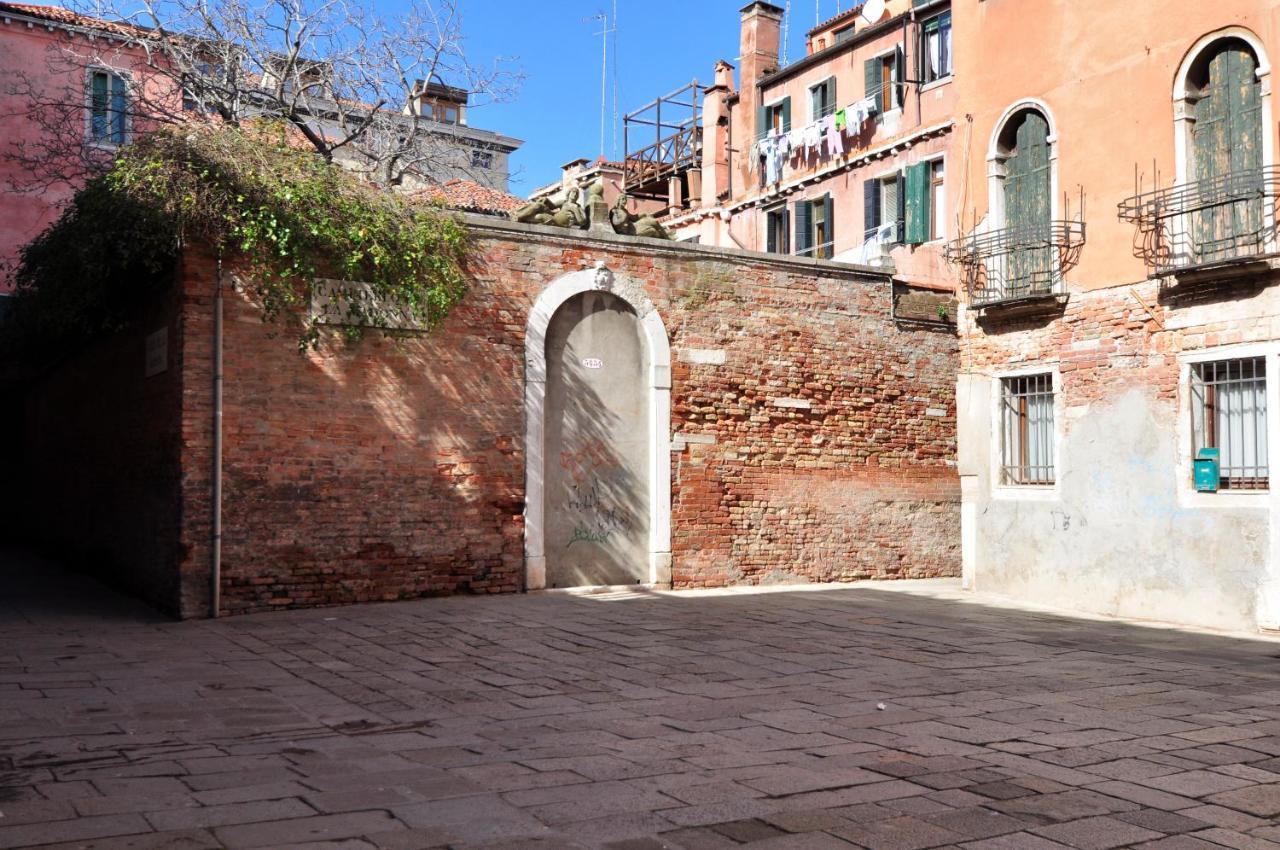 Cozy Apartment Near Rialto Bridge/ St.Mark Square 베니스 외부 사진